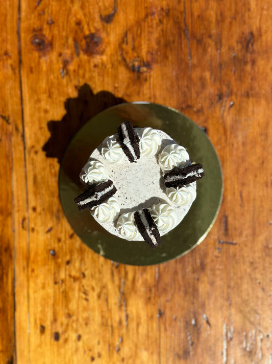 4” Oreo Cake *Pre-Order 48 hours In Advance (Available for Store Pick-up Only)