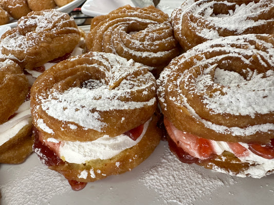 Strawberry and cream Filled Cruller (6pieces) AVAILABLE FRIDAY AND SATURDAY ONLY