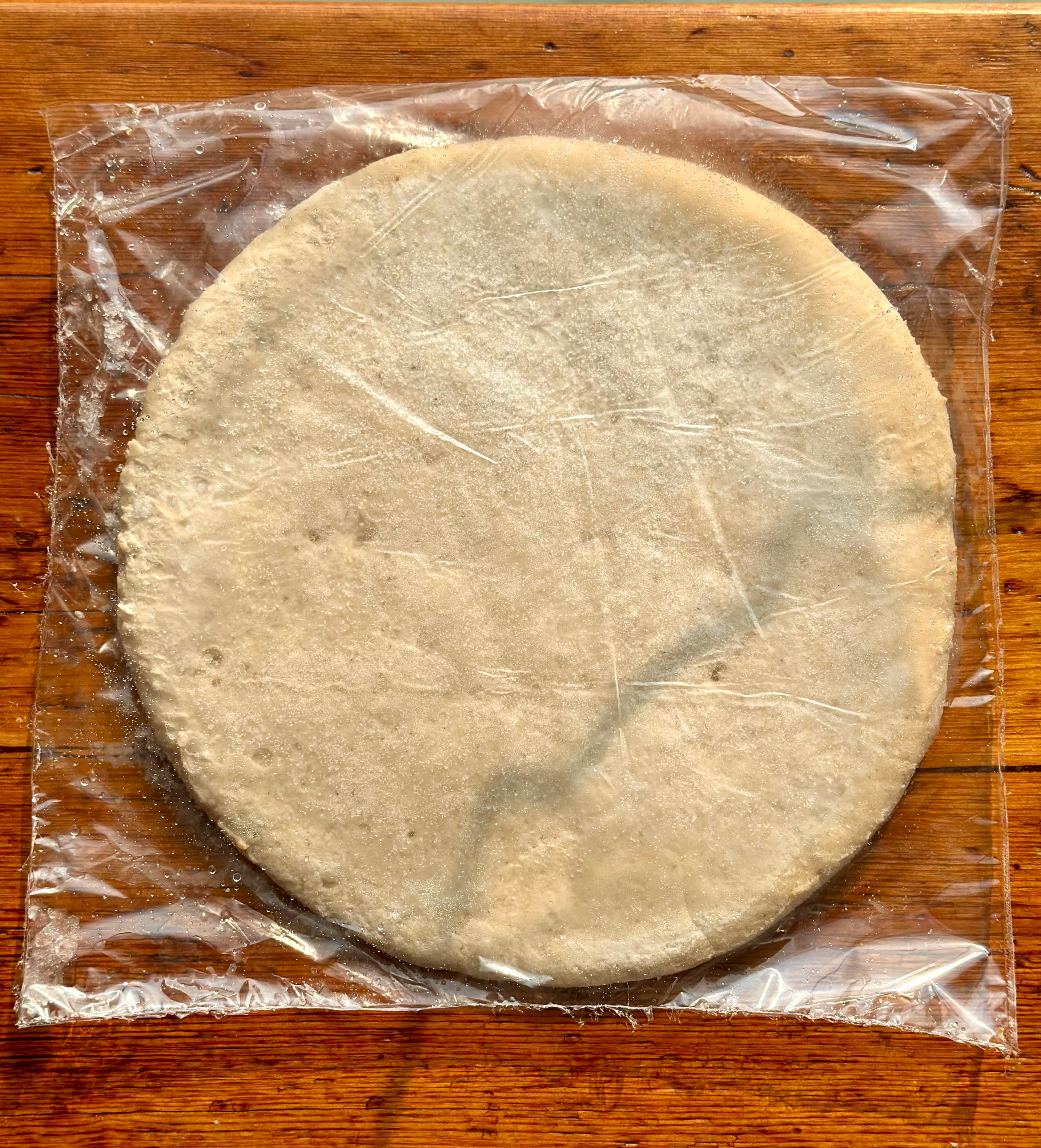 Pâte à pizza (grande 14") - disponible en magasin seulement