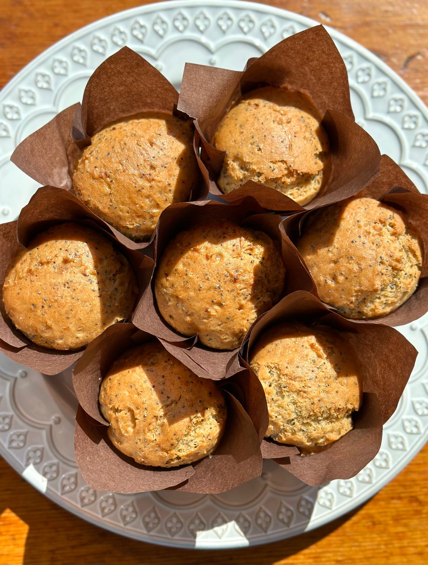 Low-Sugar Lemon Poppy Seed Muffins (6)