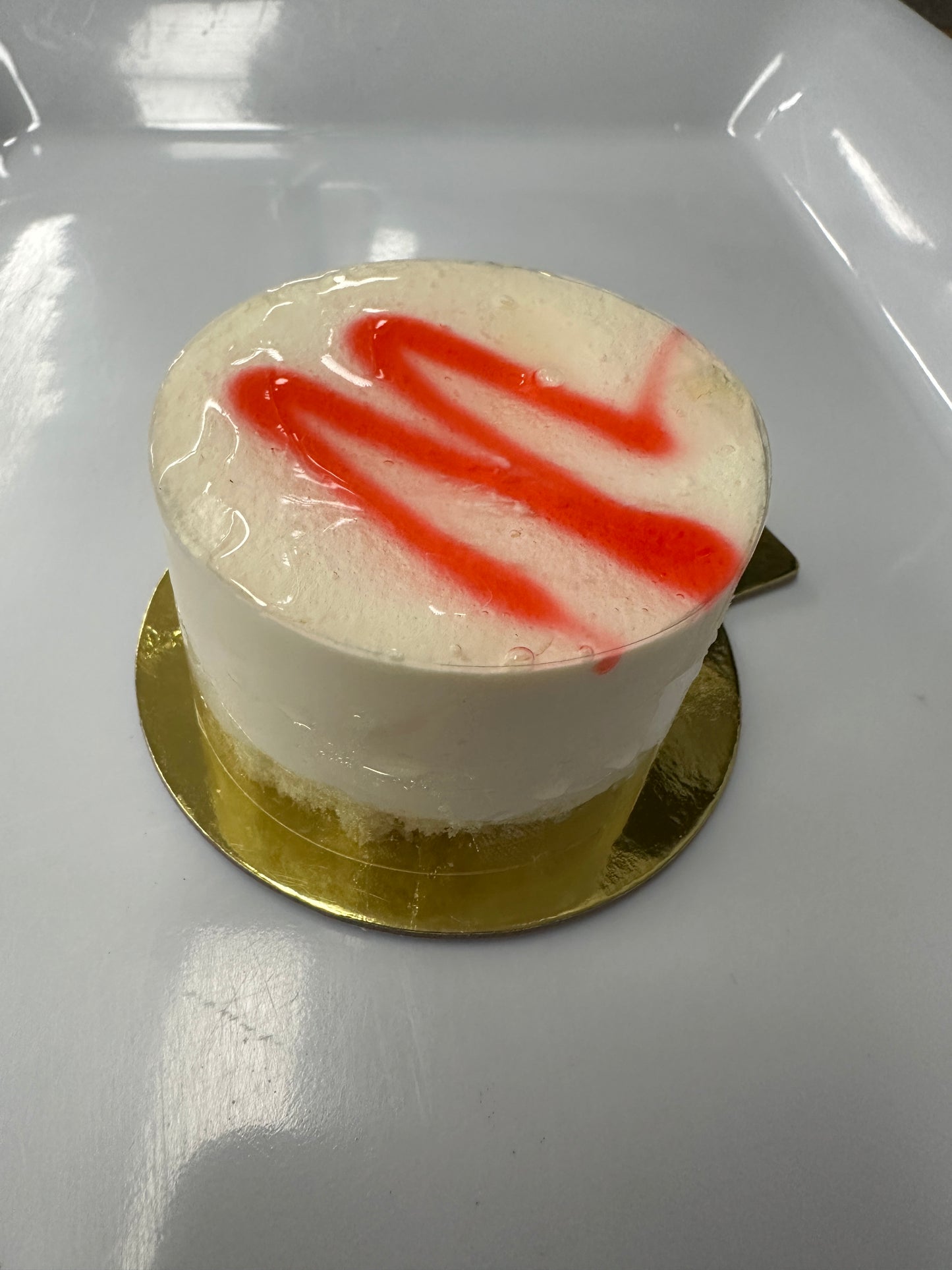 VEGAN Strawberry (Fraisier) By l'Artisan
