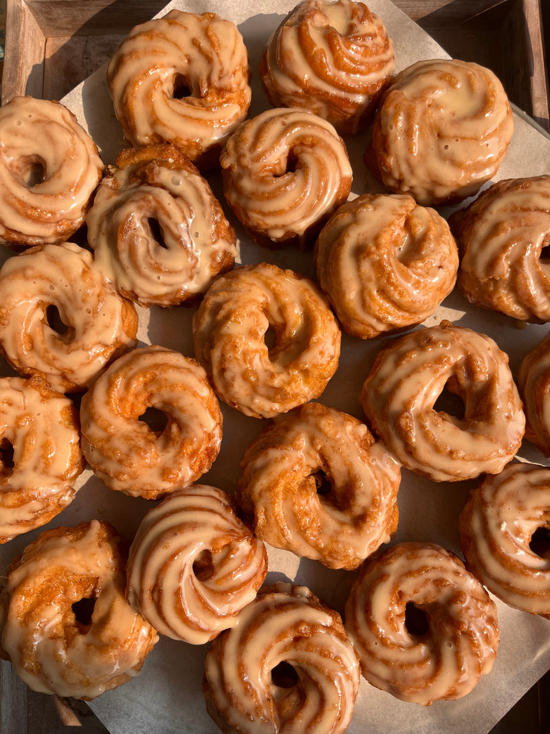 TBE honey Cruller (6 pieces) (Pre-order) - Available Only On Friday And Saturday