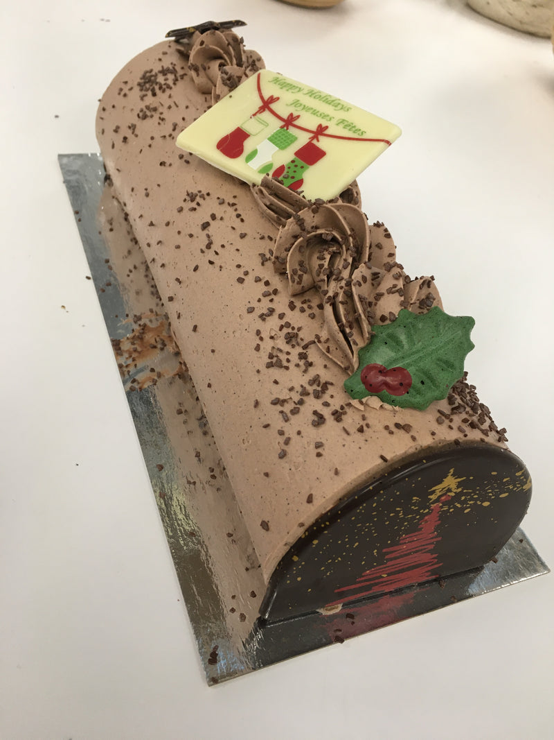Mocha Yule Log 5"x 10" and 5’’x 5’’ (available in store only) Dec. 23, 24